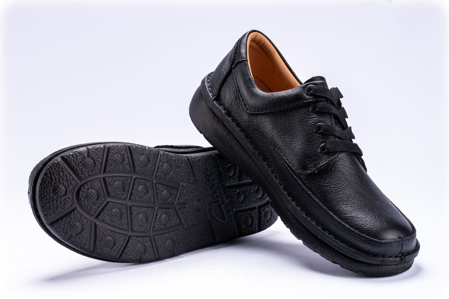 Hunter – Black