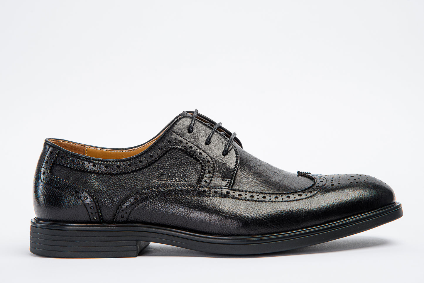 Cairn – Black
leather shoes
classic shoes
footwear
oxford shoes
shoes
mens shoes
men's shoes
shoe stores near me