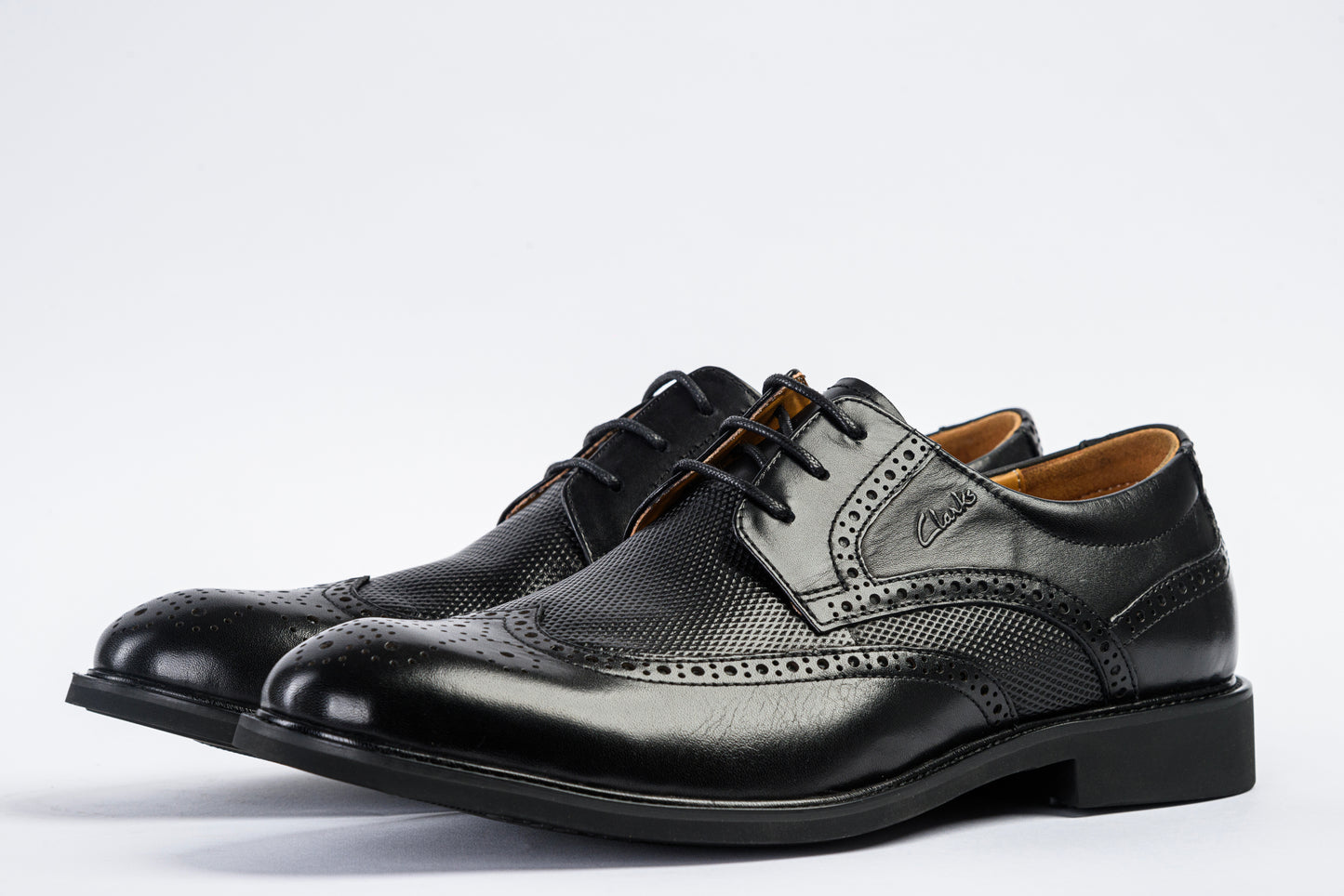Chairman — Black
leather shoes
classic shoes
footwear
oxford shoes
shoes
mens shoes
men's shoes
shoe stores near me