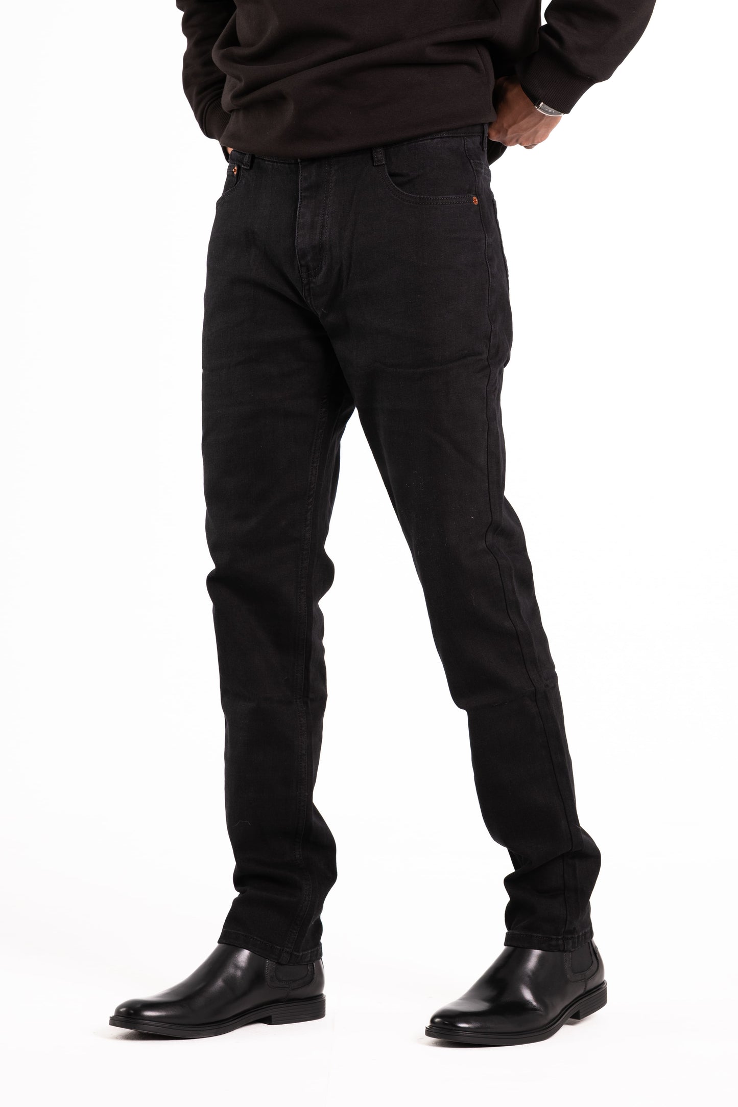 Straight Fit Jeans – Black