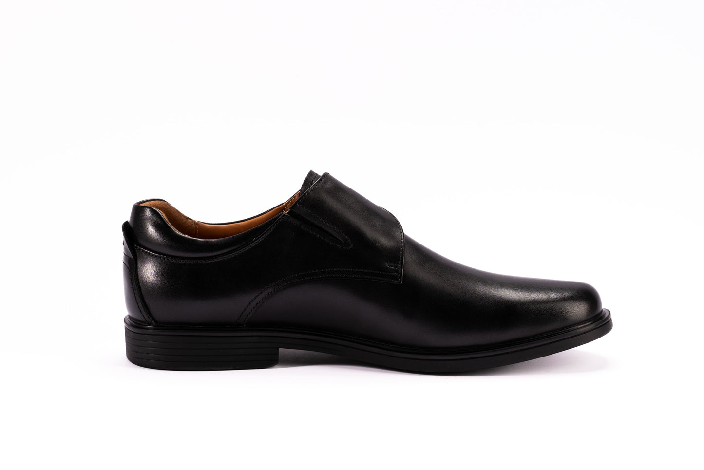 Brux – Black (Classic Sole)