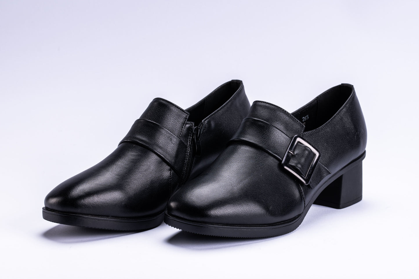 Viora – Black