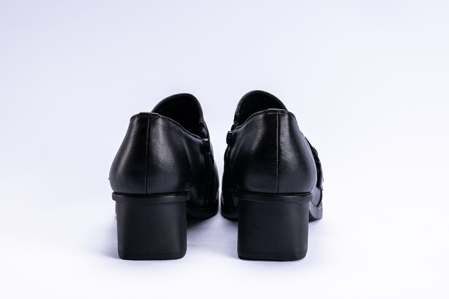 Viora – Black