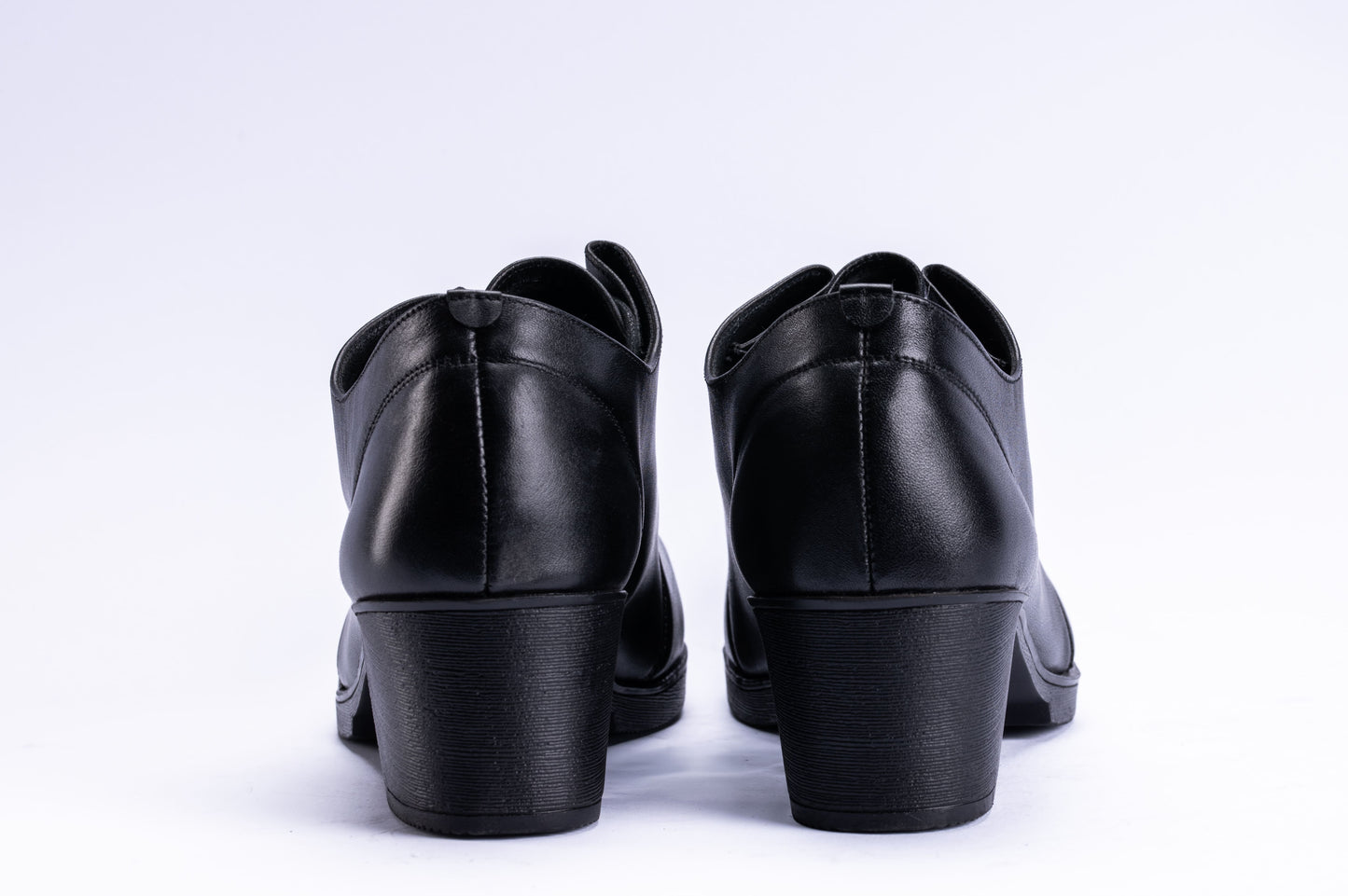 Viana - Black