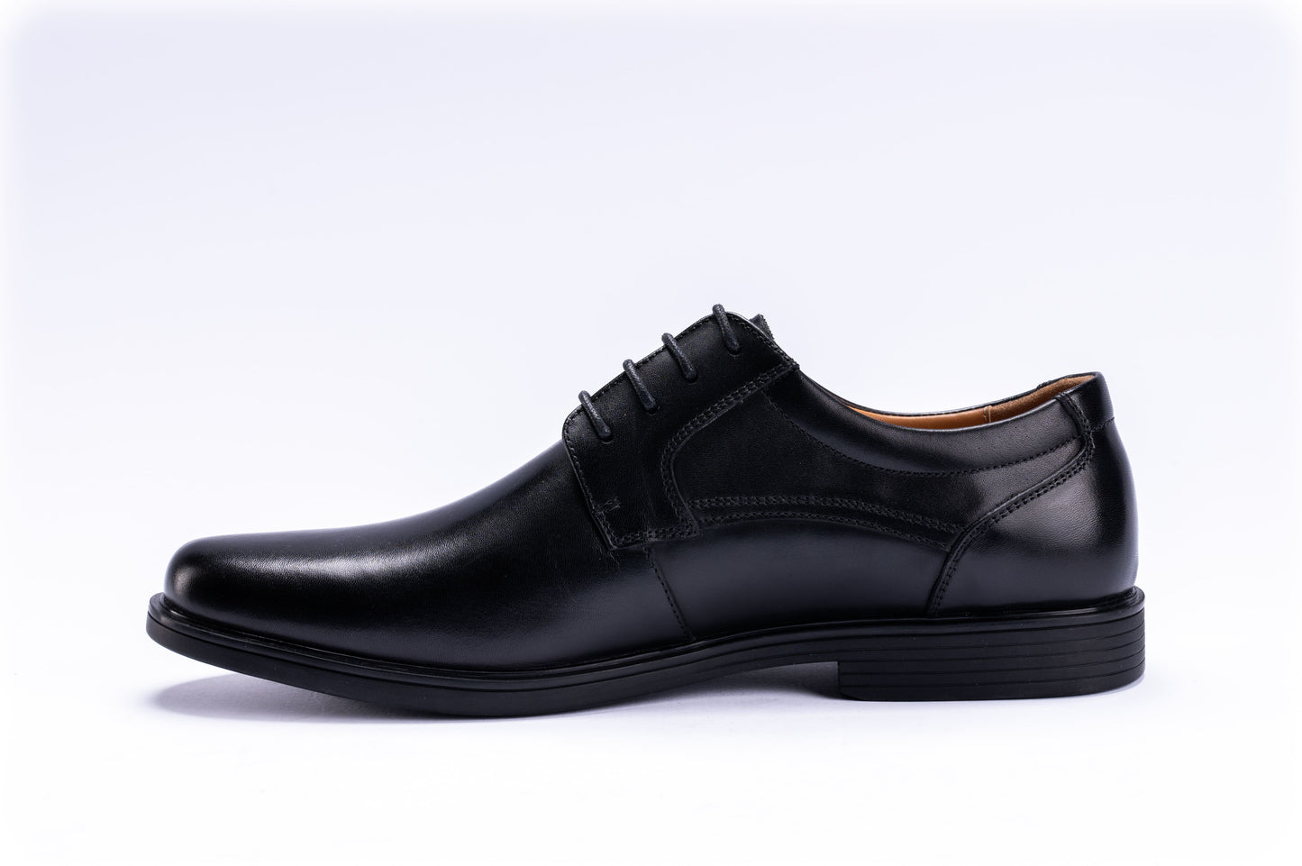 Bruno – Black