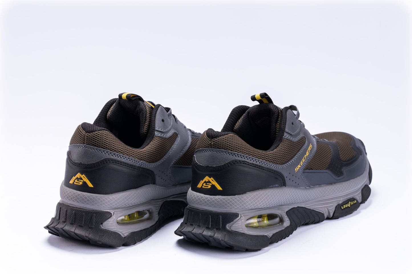 Go Walk Max – Dark Gray / Brown