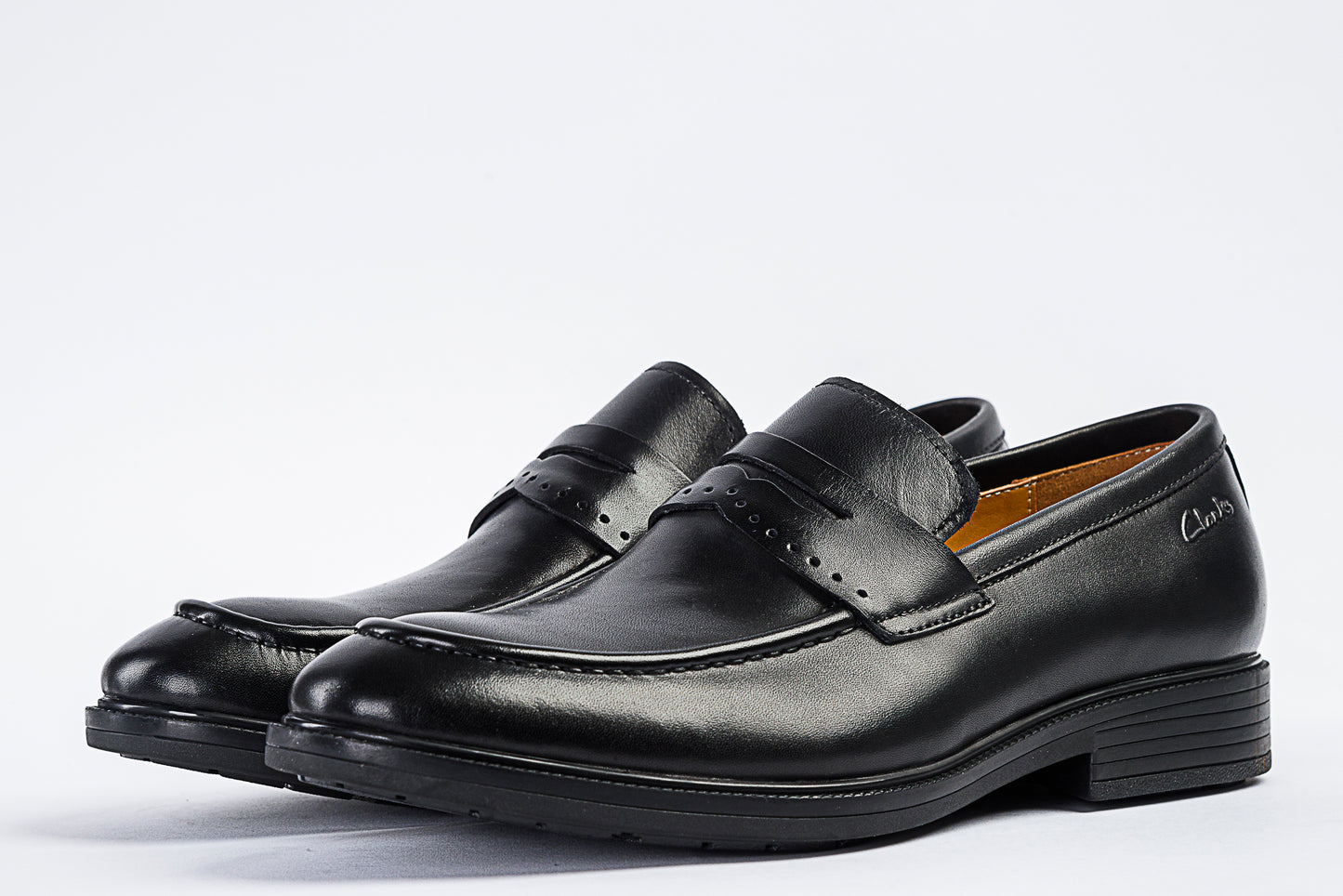 Davor – Black
leather shoes
classic shoes
footwear
oxford shoes
shoes
mens shoes
men's shoes
Loafers
shoe stores near me
