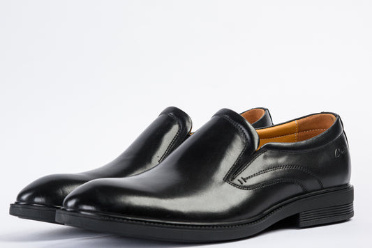 Lucan – Black
leather shoes
classic shoes
footwear
oxford shoes
shoes
mens shoes
men's shoes
Loafers
shoe stores near me