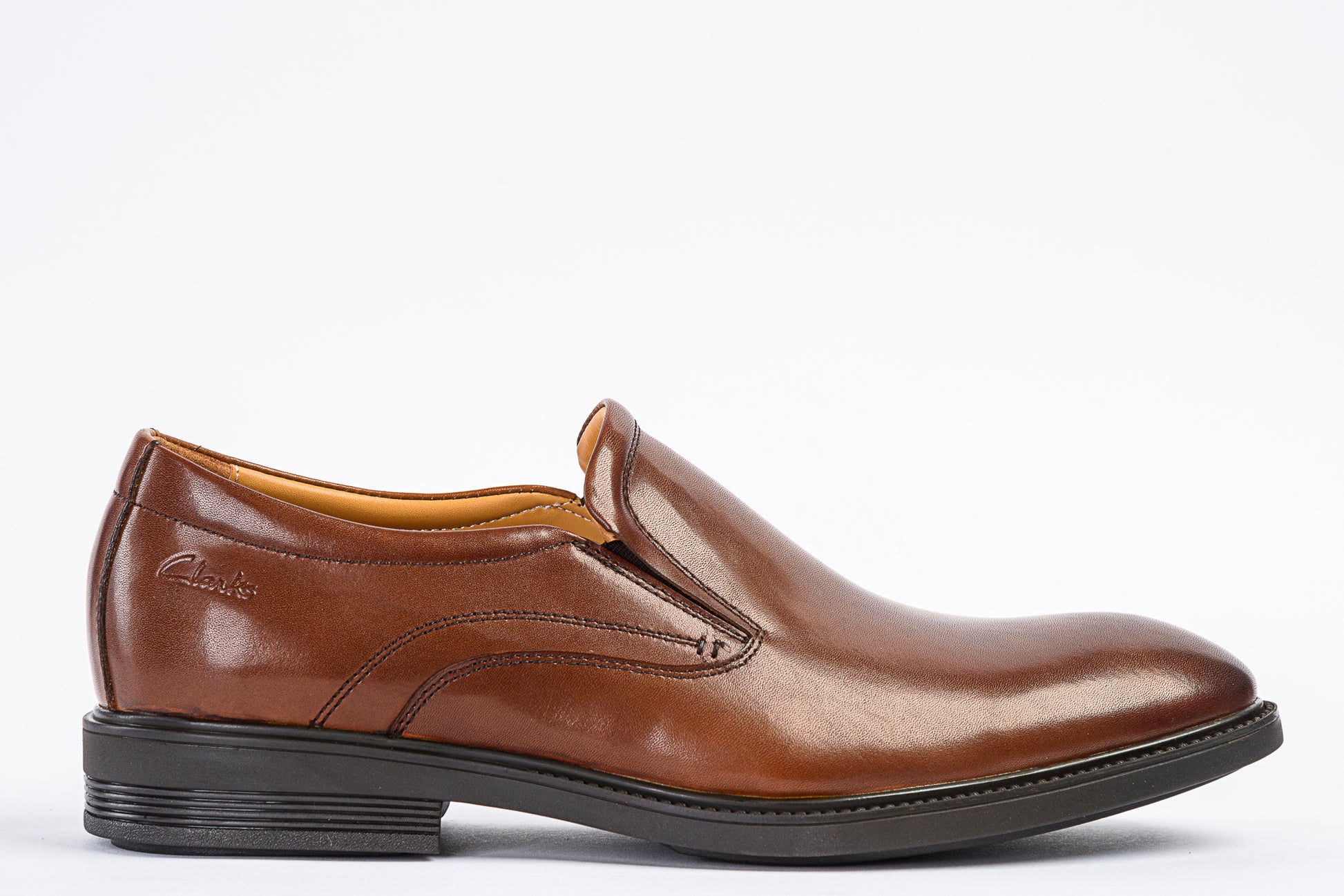 Lucan – Brown
leather shoes
classic shoes
footwear
oxford shoes
shoes
mens shoes
men's shoes
Loafers
shoe stores near me